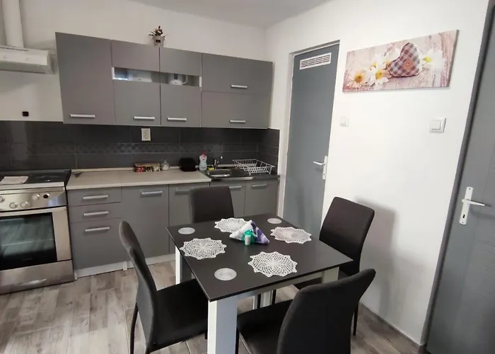 Freedom-fehérvár Apartamento